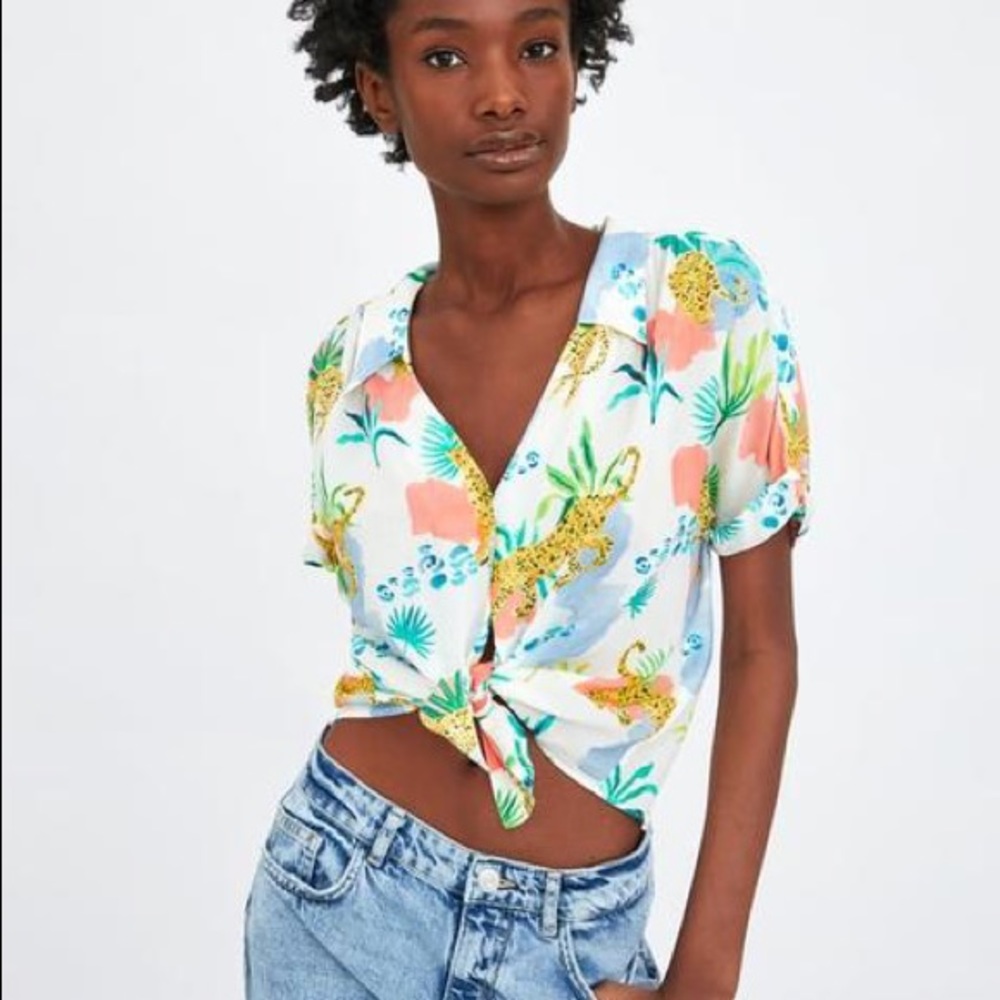 ZARA | Camicia Cropped Stampata Blouse Size S